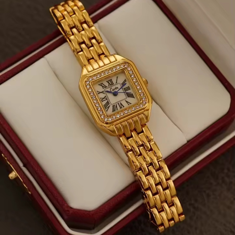 Panthere Classic Gold Crystal Stainless Steel Gold Watch